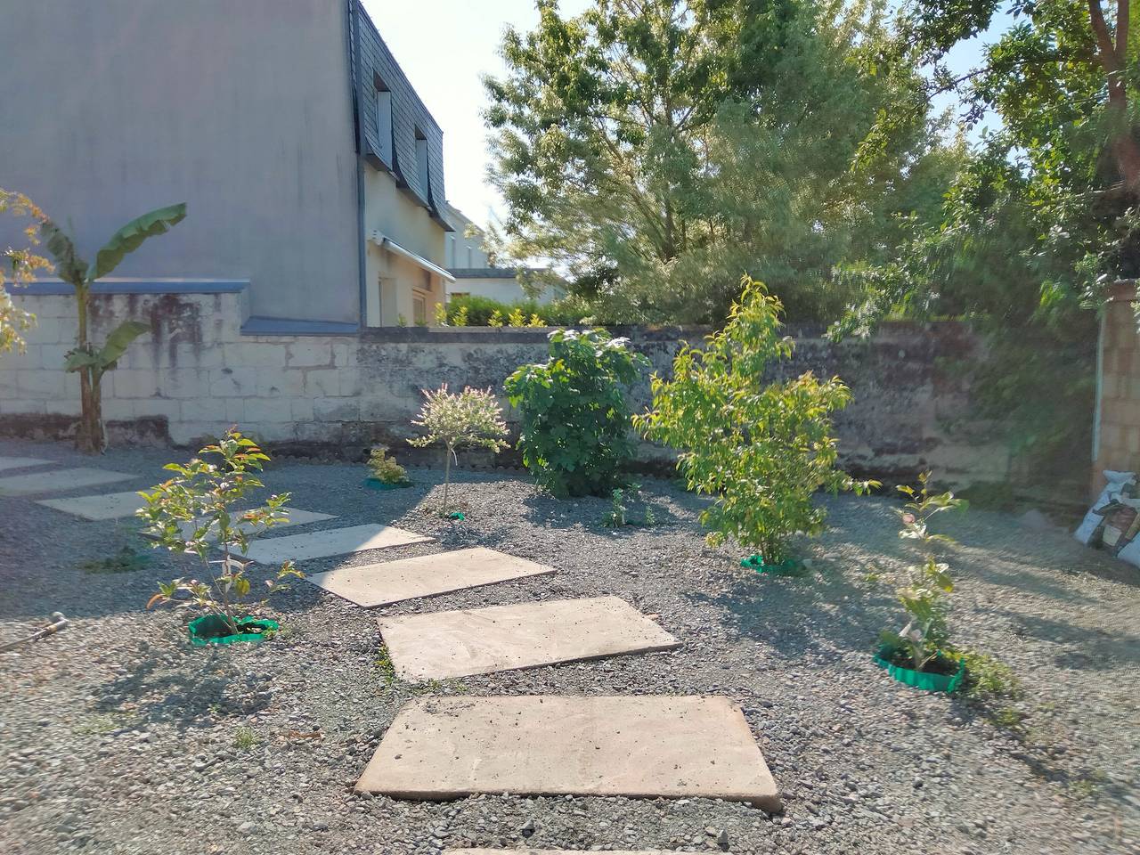 Haus mit bewachsenem Garten in Saumur, Loire-Tal
