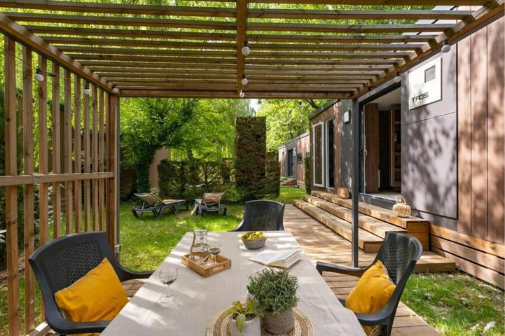 Camping pour 4 personnes, avec piscine et jardin à Millau - 3