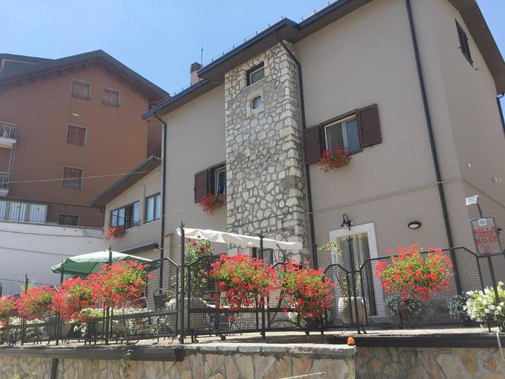 Bed and breakfast per 3 persone, con giardino - 1
