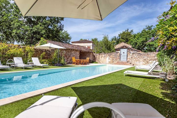 Chalet para 14 personas, con jardín y terraza - 1