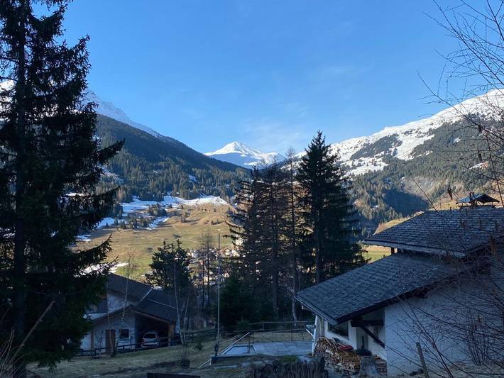 Ganze Ferienwohnung, Tga Muntanela - 3.5 Zimmerwohnung - 4 Betten in Surses, Albula