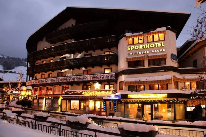Apartamento entero, Standard Apartment (Ap01) in Saalbach, Saalbach-Hinterglemm