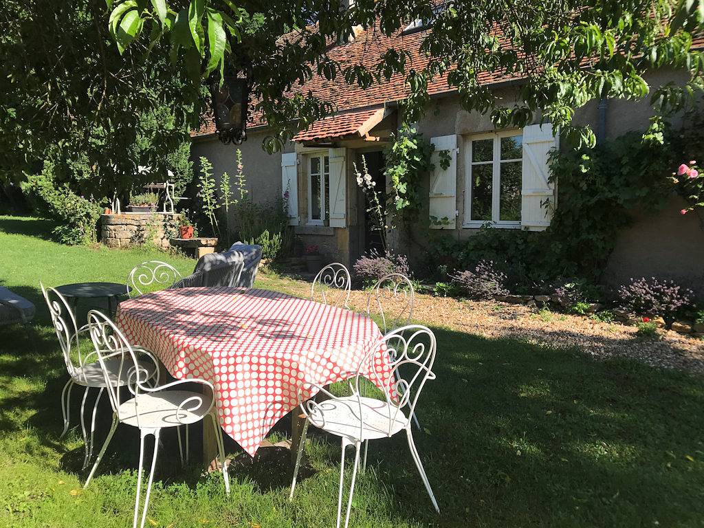 Gîte La Cachette in Magny-Cours, Nièvre