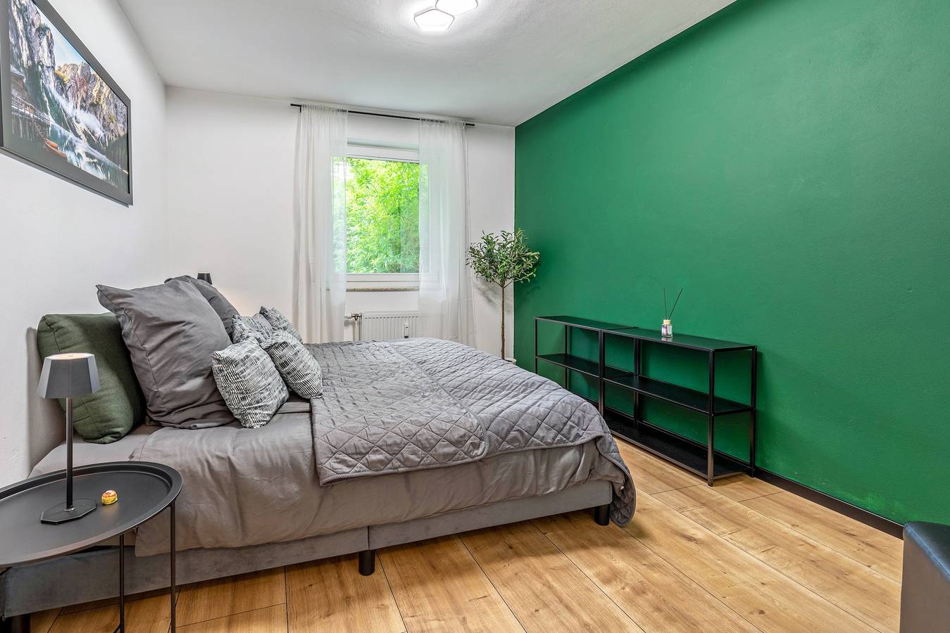 Geheel appartement, Lake Loft Salzburg – Privétuin, huisdiervriendelijk & wifi in Seeham, Bezirk Salzburg-Umgebung