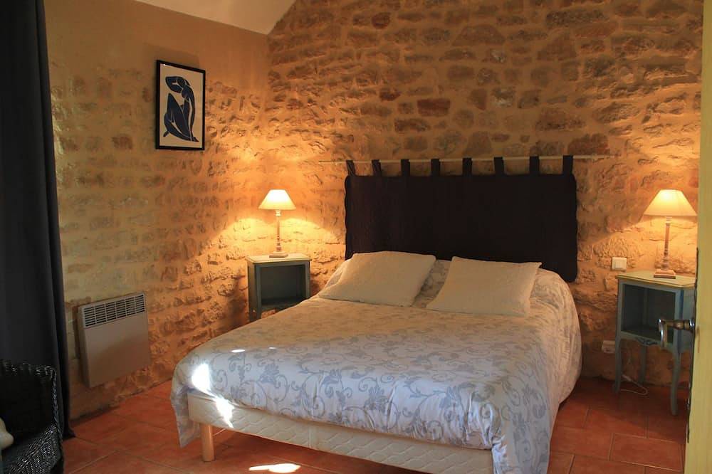 Périgord noir - Vézac- La Vigne 2- Vallée des 5 châteaux in Vézac, Périgord Noir