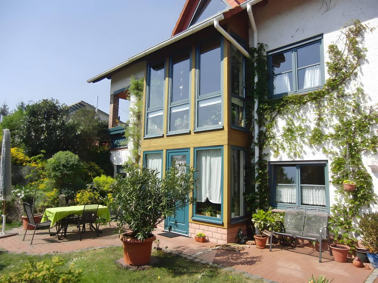Ganze Wohnung, Apartment 'Rösner' mit privater Terrasse, Gemeinschaftsgarten und Wlan in Herzhausen, Vöhl