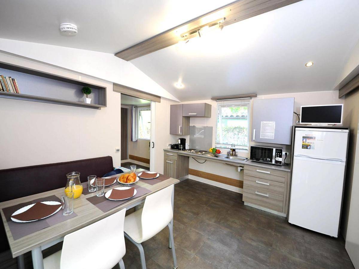 2-Bedroom Eco Bungalow in Messanges, Côte d’Argent