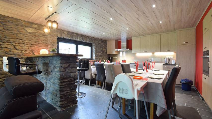Ferienhaus für 15 Personen, mit Garten und Sauna sowie Terrasse - 1
