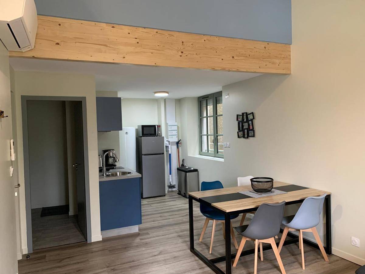 Appartement entier, Appartement Hanami - Maulévrier Cholet Puy du Fou in Maulévrier, Région de Cholet