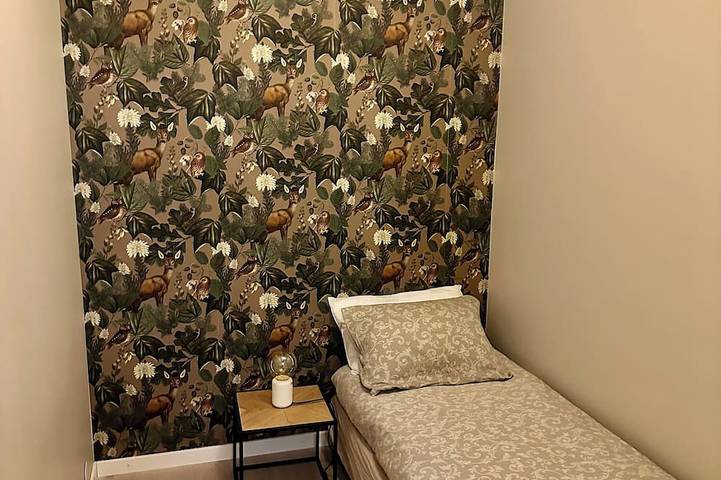 Ganze Wohnung, Pleasant, apartment, in the middle of the city. 85 Smart Tv, lift & veranda in Porsgrunn
