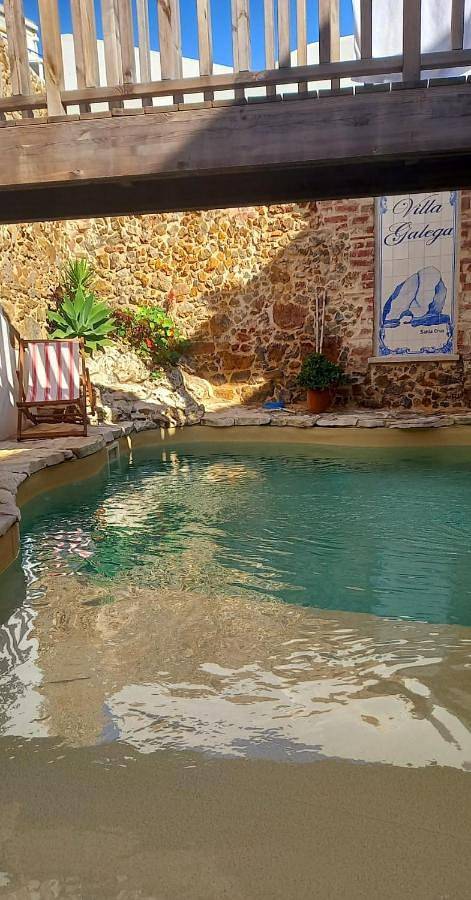 Location de vacances pour 2 personnes, avec piscine et terrasse à Silveira - 2