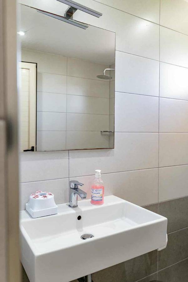 Appartement de vacances pour 4 personnes, avec terrasse ainsi que vue et jardin