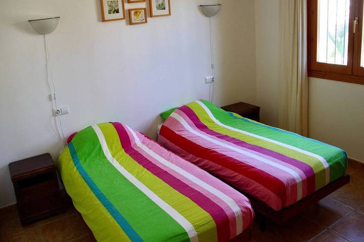 Villa tranquila con piscina privada in Adsubia, Provincia de Alicante