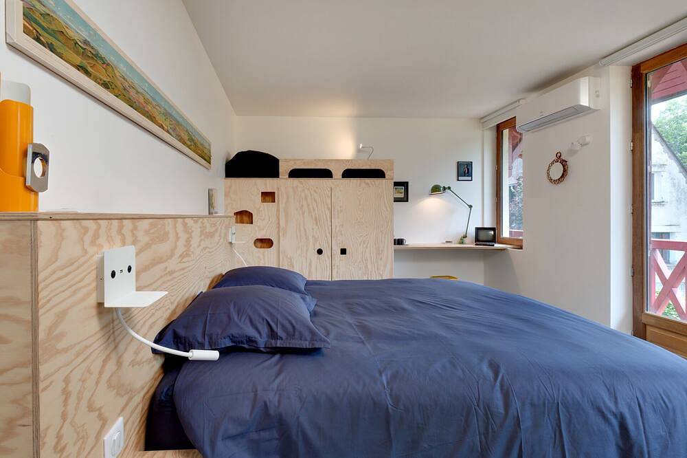 Le Monde de Charlie \"La Maison\" unique Charming Villa with swimming pool in Bellerive-sur-Allier, Región de Vichy