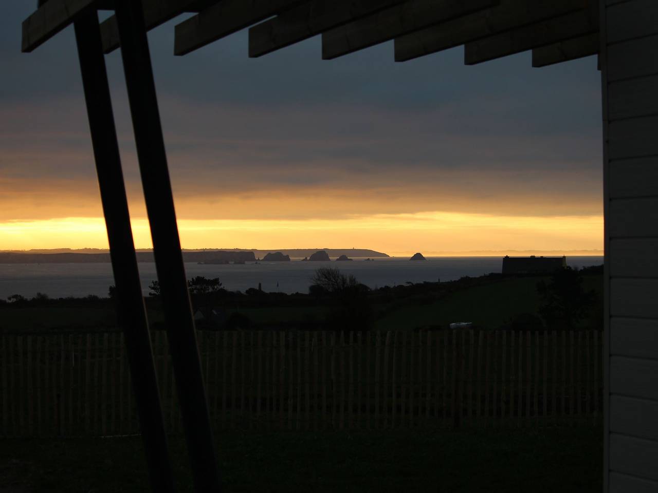 Charmantes Haus mit privatem Jacuzzi in der Bretagne in Plougonvelin, Brest region