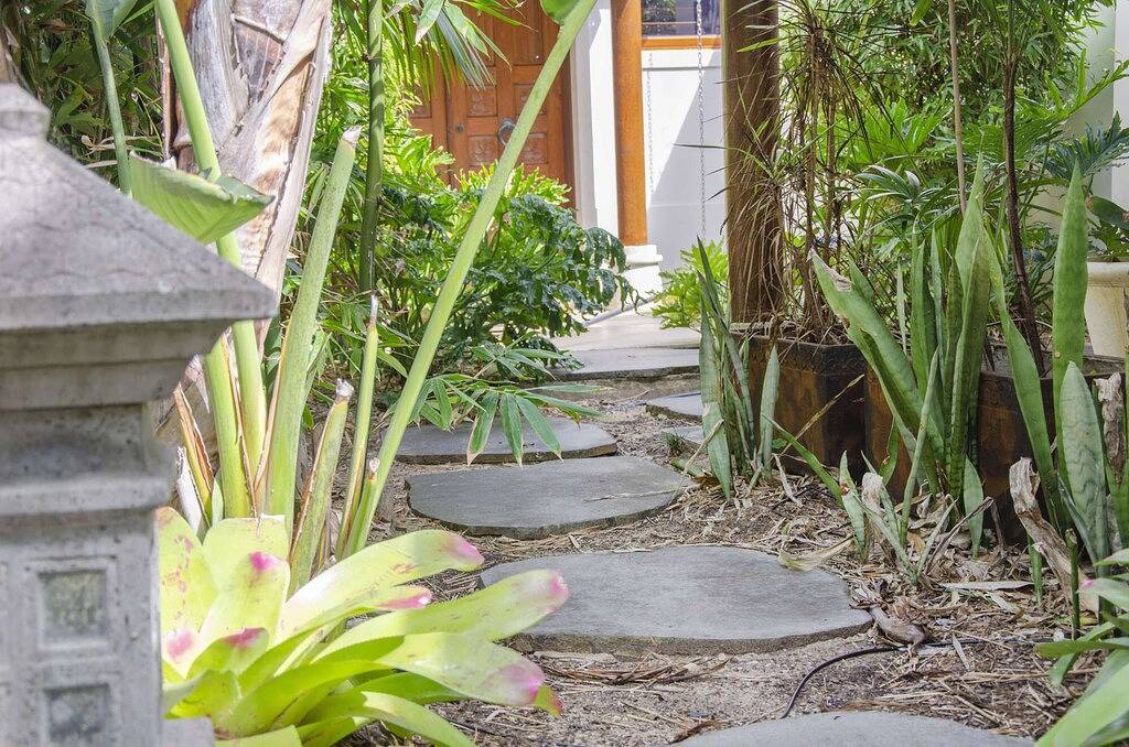 La Cabane - absolute Strandlage und sehr privater Pool in Copacabana (NSW), New South Wales