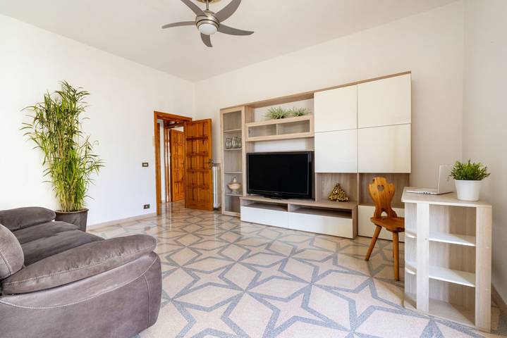 Appartement entier, Appartement de vacances pour 2 personnes avec balcon/terrasse in Fasano, Salento