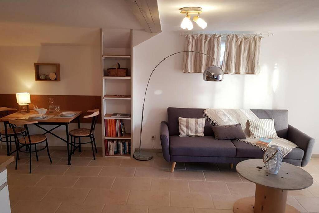 Appartement entier, Cocon chic au pied du Vercors avec parking in Marches, Région de Valence