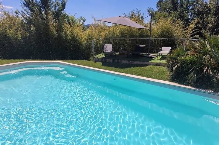 Ferienhaus für 8 Personen, mit Terrasse und Garten