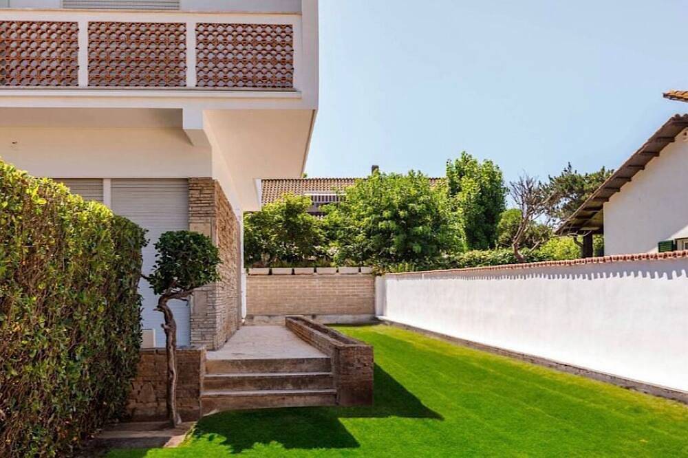 Apartamento entero, Studio apartment 100 mt. from the sea Fregene in Fregene, Provincia de Roma