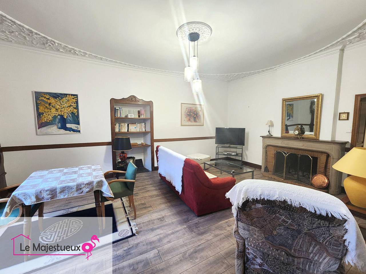 Apartamento entero, Apartamento amplio con aire acondicionado - 6 pers. in Luxeuil-les-Bains, Alto Saona
