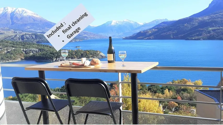 Appartement de vacances pour 7 personnes, avec vue sur le lac et vue ainsi que balcon et piscine - 1