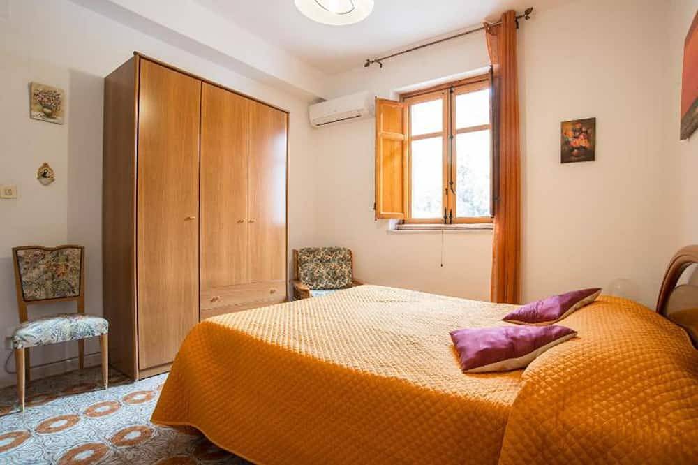 Villa Panoramica con piscina a pochi passi dalla spiaggia- smartworking in Termini Imerese, Provincia di Palermo