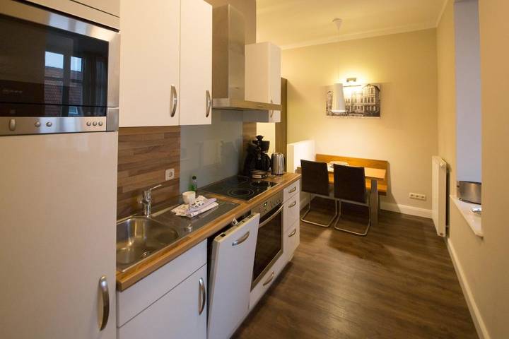 Ferienwohnung für 2 Personen, mit Balkon und Terrasse in Ahlbeck - 2