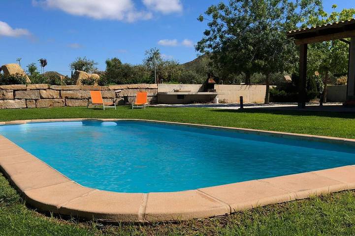 Apartamento para 8 personas, con jardín, Se admiten mascotas en Fraga