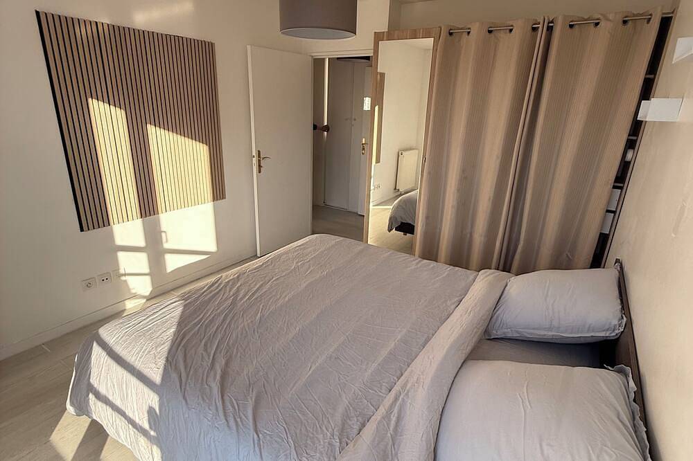 Ganze Wohnung, Large bright apartment 70m2 + 2 parking spaces in Massy-Palaiseau in Massy, Essonne