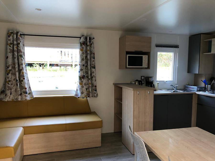 Camping La Castillonderie - Mobilheim 6 personen - Komfort 3 Schlafzimmer - 2 Bäder - Klimaanlage + Tv -. in Thonac, Périgord Noir