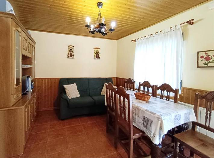 Casa rural para 5 personas, con terraza y vistas, Se admiten mascotas en Solosancho