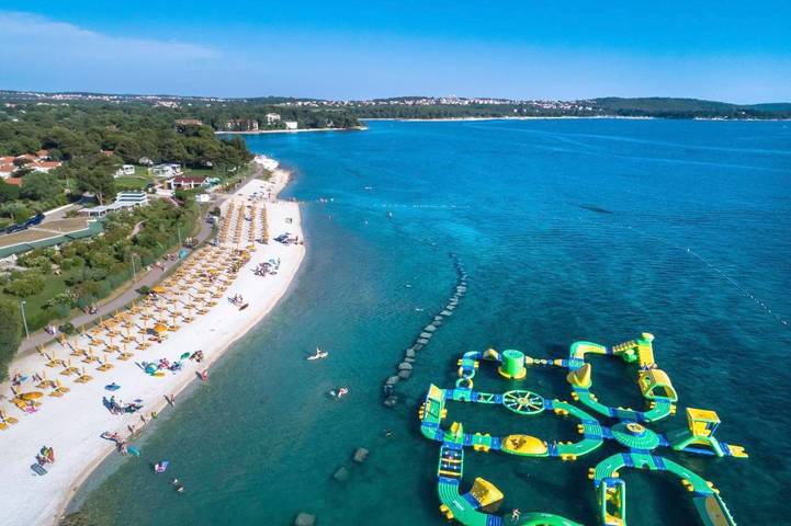 Casa vacanza per 2 persone, con giardino e piscina a Fazana