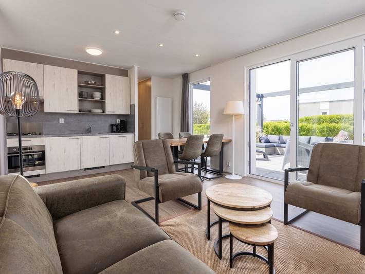 Bungalow für 4 Personen, mit Terrasse und Pool sowie Garten in Callantsoog - 2