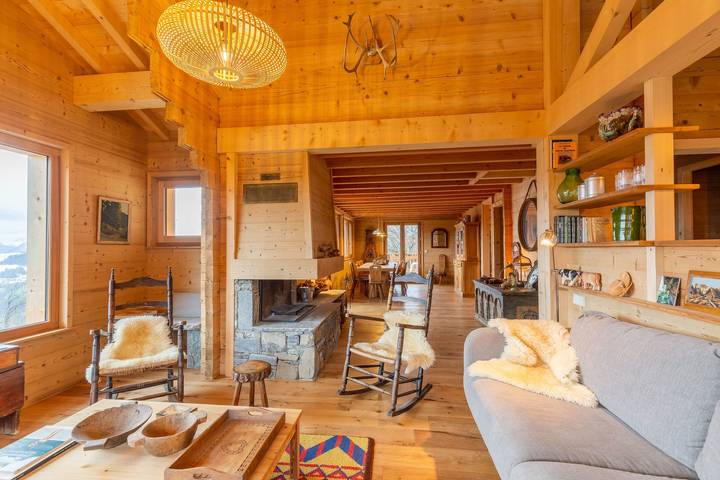 Chalet pour 11 personnes, avec Balcon ainsi que Terrasse et Jardin à Manigod