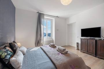 Bed And Breakfast for 4 People in Moltrasio, Lake Como, Photo 1