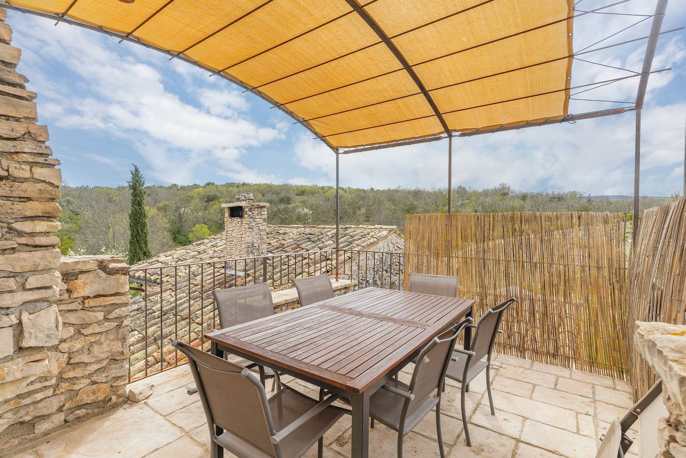 Landhaus 'La Buisse - Grand Gite' mit Bergblick, privater Terrasse und Wi-Fi in Simiane-la-Rotonde, Forcalquier und Umgebung