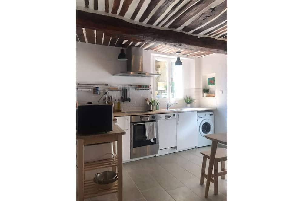 Charming village house for 6 people in Baudinard-sur-Verdon, Región Brignoles