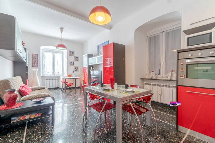 Apartamento entero, GuestHost - Villa Gruber Modern Flat in Génova (Ciudad), Génova