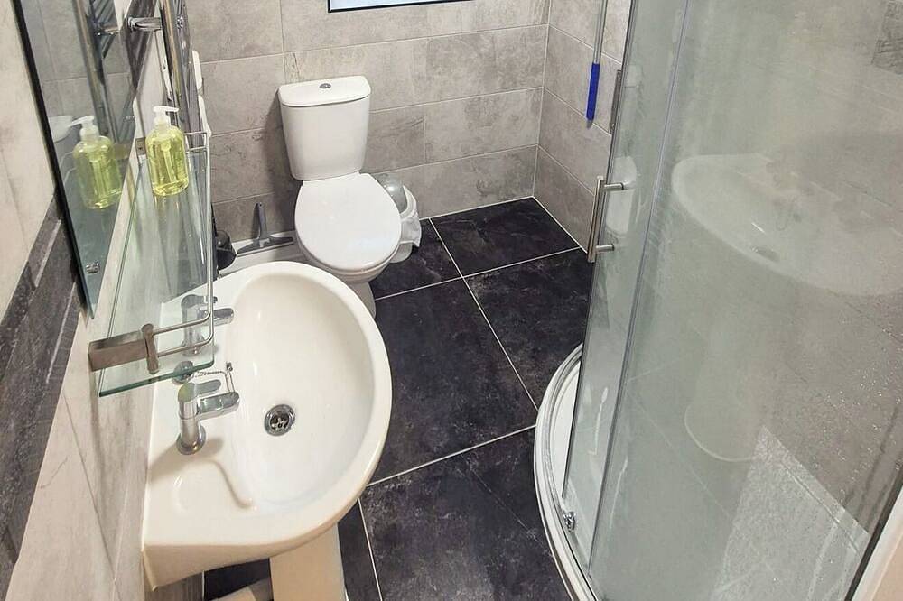 Apartamento entero, El estudio Woolacombe playa ideal para parejas y familias pequeñas. in Woolacombe, Devon