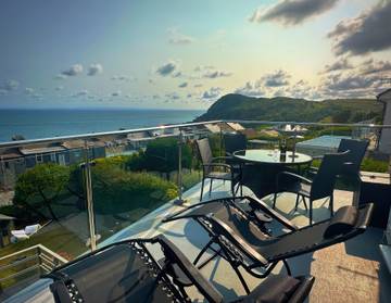 Log Cabin for 8 People in Ilfracombe, Devon, Photo 1