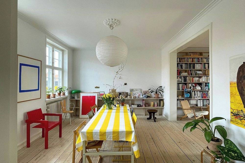 Historisches Reihenhaus in Dänemarks erster Gartenstadt in Kopenhagen, Hovedstaden