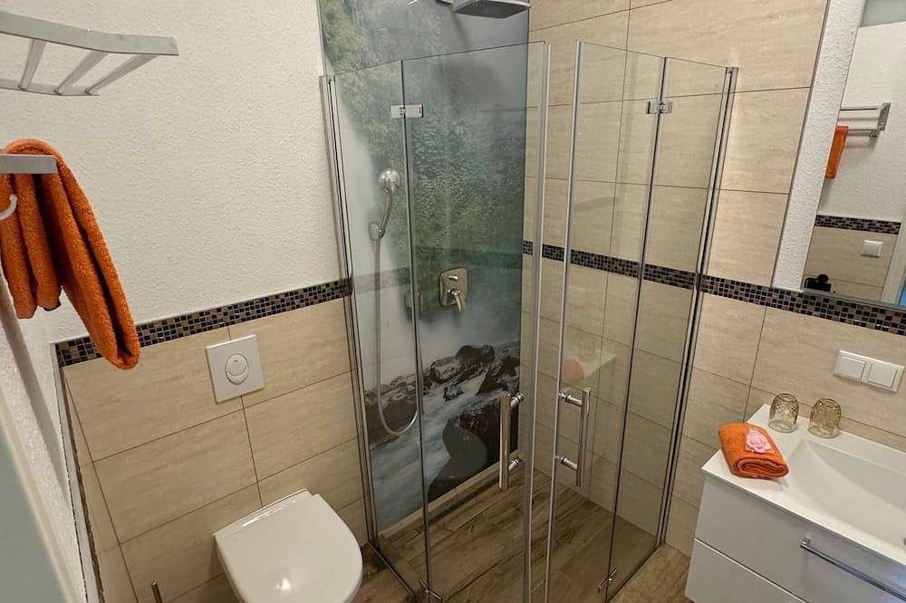Double room 6 - Bed & Breakfast am Waldgürtel in Forst (Lausitz), Lausitz