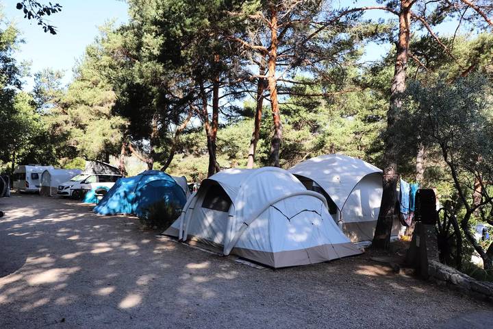 Tente Marquise 2 chambres 4 pers. 4 personnes in Esparron-de-Verdon, Alpes-de-Haute-Provence