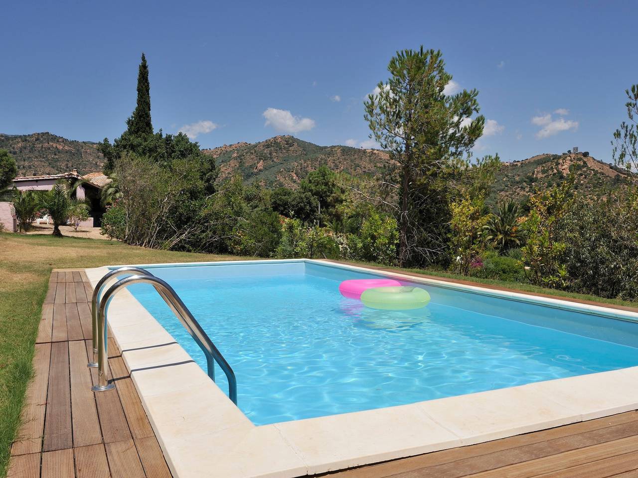 Finca Fiori 2 – Ruhiges Landhaus mit privatem Pool auf Sardinien in Is Molas, Pula und Umgebung