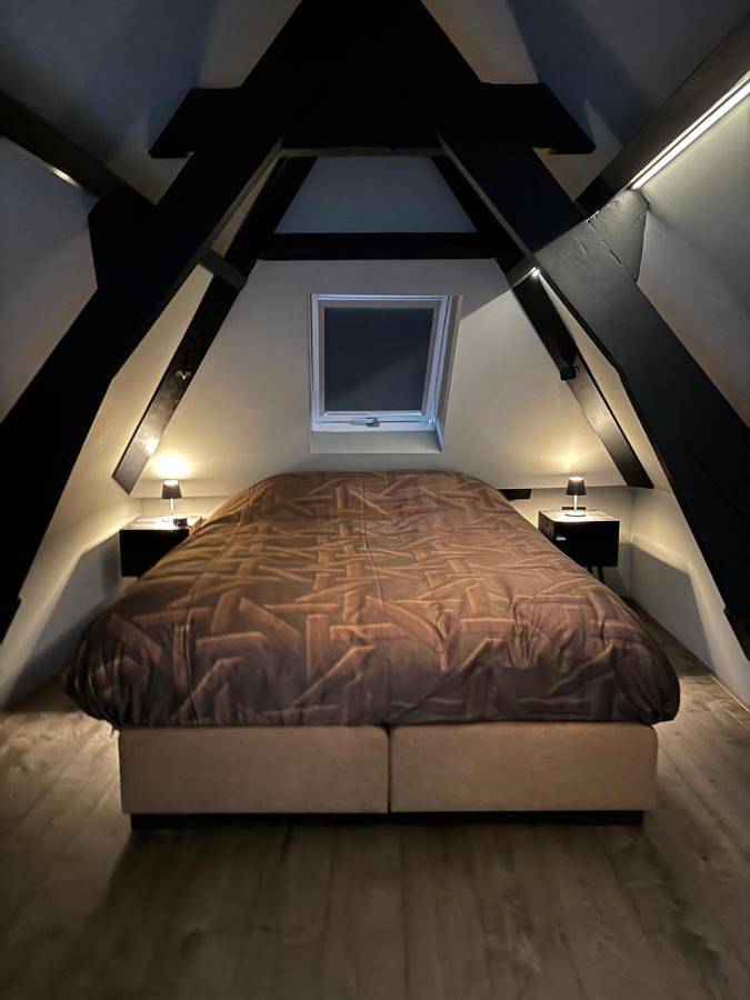 Gîte pour 4 personnes, avec sauna ainsi que terrasse et vue dans Bréda - 2