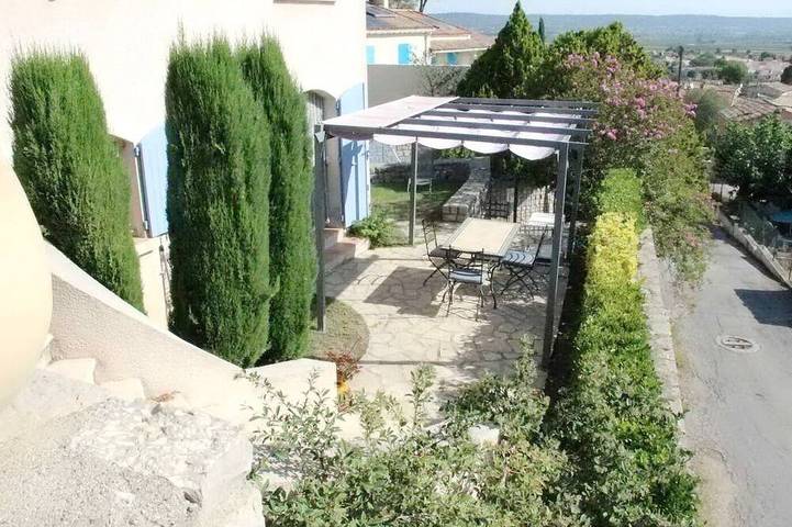 Appartement de vacances pour 4 personnes, avec terrasse et jardin