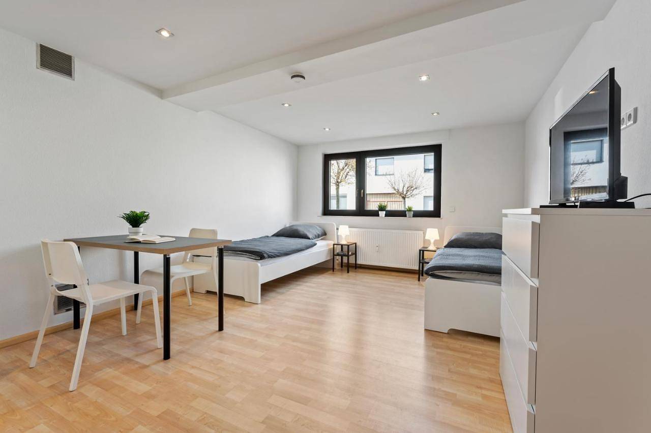 Ganze Wohnung, One-Bedroom Apartment in Hockenheimring, Hockenheim