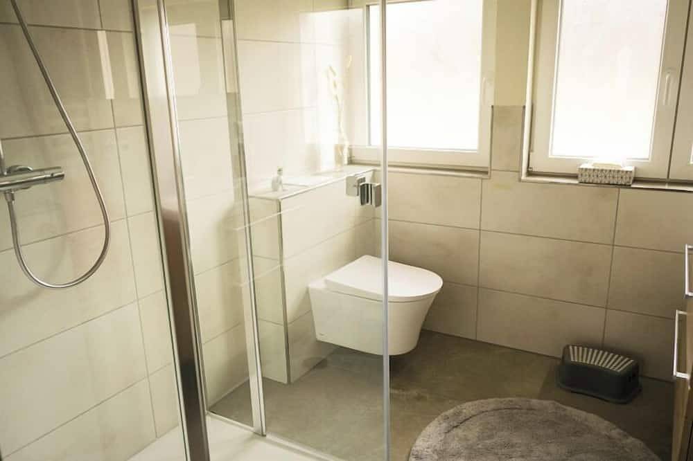Ganze Wohnung, Casa Elisabeth (45qm) mit Dachterrasse in Großheubach, Spessart-Mainland