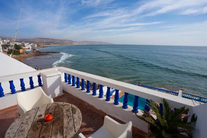 Maison d’hôte pour 5 personnes, avec piscine ainsi que terrasse et vue